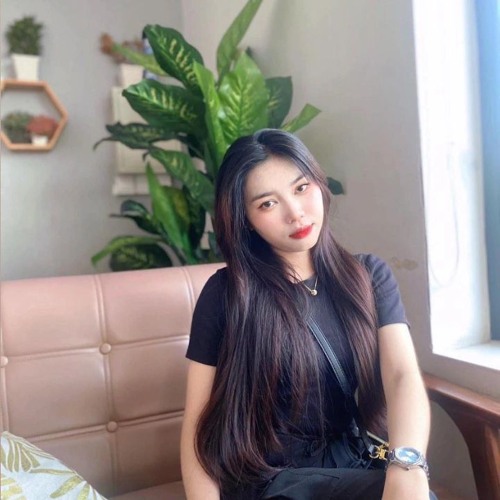 • QUEEN KIMLY HAPPY SONG •