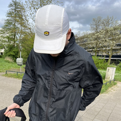 graue Welt/ Moonrocks