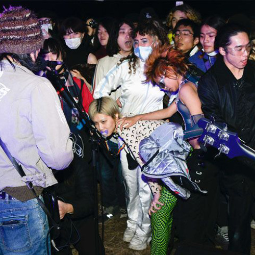 get on dat dance floor motherfucker!! @Snortblo