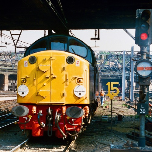 Railtour Memories - English Electrics D200 + 37138 on the Anglian Diesel Farewell - 09May1987