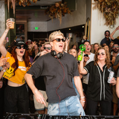 Taylor Kade - Pop-up Coffee Shop Live Set @ Hello Darling (Denver, CO)