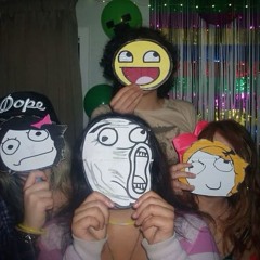 ##XBOX_SWAG (silly + @nightigerxo)