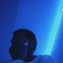 LoVe In Blue