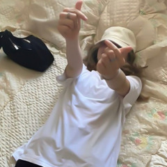 ‎⁨الي بيحسدني على الضحكه ⁩