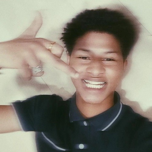lil.loadedbalmousa (your story companion) ✂️