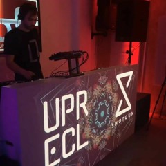 #Tech house