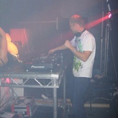 Mikee S Back To Bassline