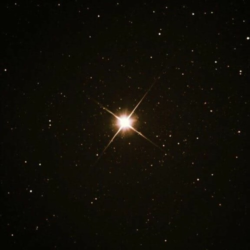 Stream Estrella Polar by Bharis | Listen online for free on SoundCloud