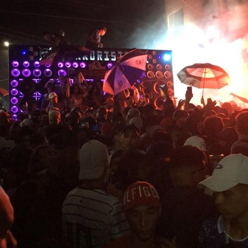 ME DEIXOU SEM AR QUANDO FEZ UM BOQUETE | DESSA NOVINHA EU SOU FÃ - MC JHEY (DJ TALIBÃ) ESCORREGA