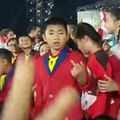 Renai Reach Out For The Skies