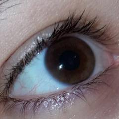 BULVARDS - Ее цвет глаз карие