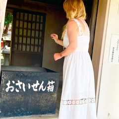 Humble Me - Norah Jones Acoustic Jazz Cover by Gabriella White World Acoustics