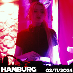 It's dark in the beginning - Ninuschk Techno/Trance Mix