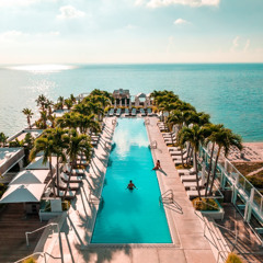 Poolside Grooves