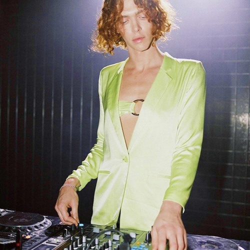 SOPHIE ft. Jozzy - Don't be too soft on me