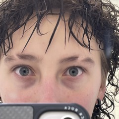 Где находится предохранитель