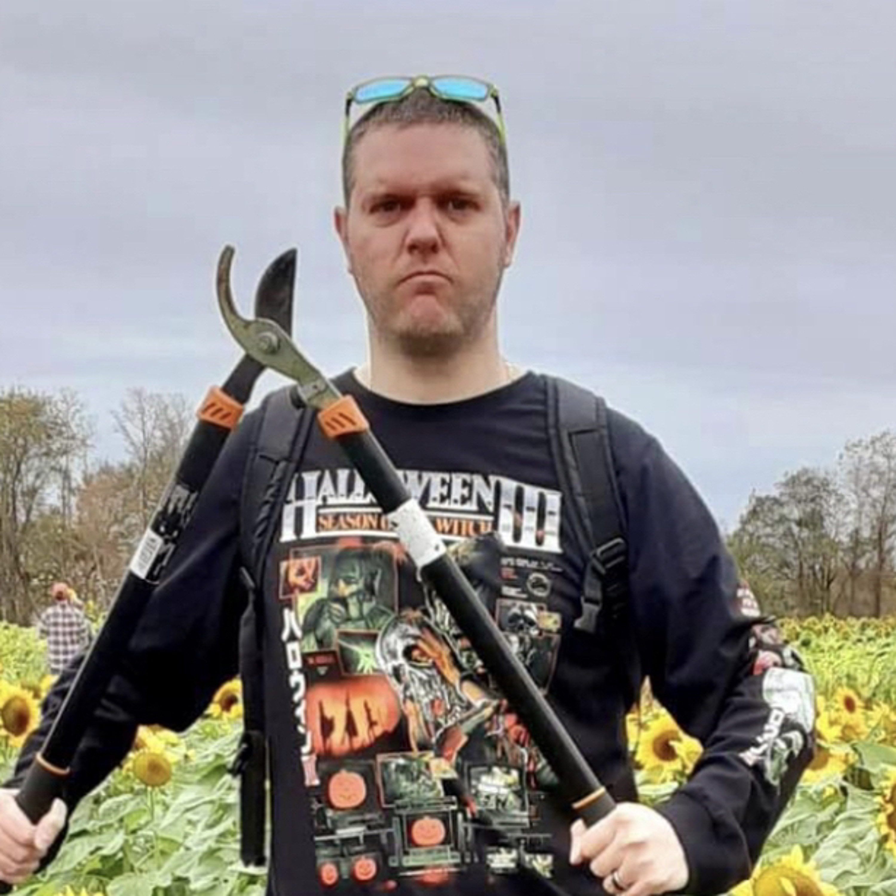 Sean Patrick Flannery lays down the truth thumbnail