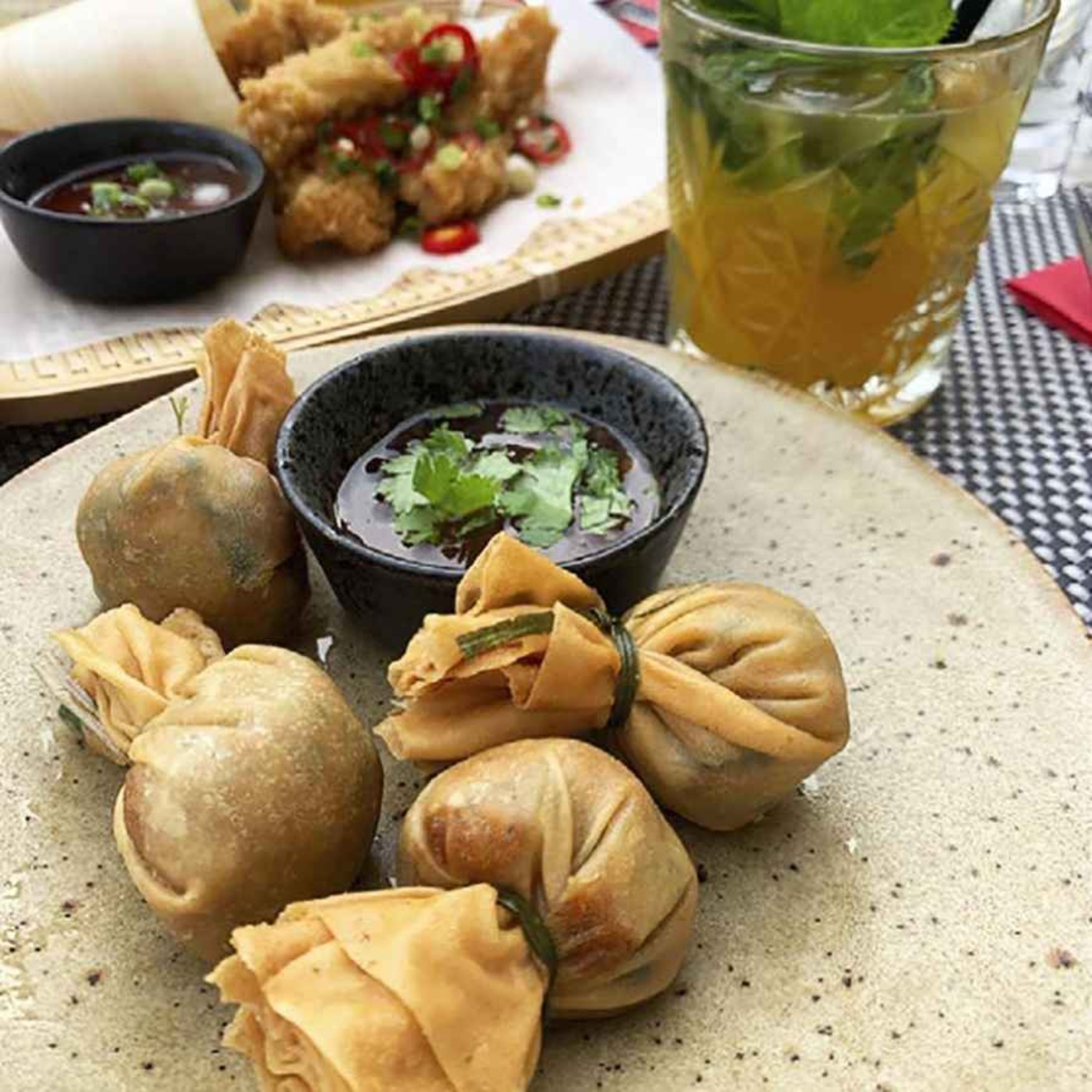 Thai feasts, muscular unionists and the need for literary panjandrums