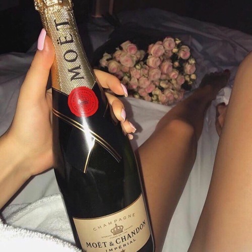 MARRY - Champagne moet (SNIPPET 2023)