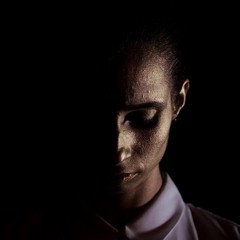 Telemachus - Beaten Gold Feat. Penelope Oddity