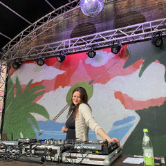 Biergarten Deep House