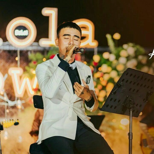 Bánh Mì Không - Đạt G Live