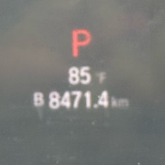 mAyEkEyE - Right Here