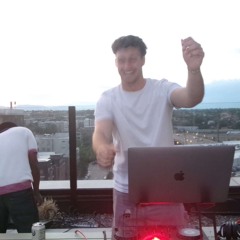 Warehouse music/minimal/ukg