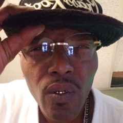 FEELING SO EMPTY... GLITCH OUT...