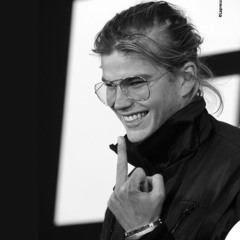 Dark Triad - BUENA VIDA MALA FAMA (just my enhanced ver. of HEY WHATS UP EVERYBODY!)