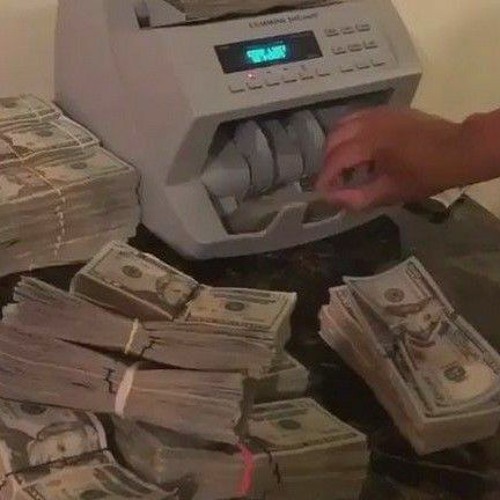 DRIPPIN' OFF MY CHAIN