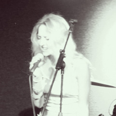 Blonde Live - Dayproof