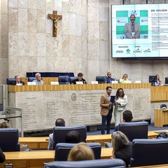 01.12.2025 = PROFISSIONAIS DE BIOMEDICINA FORAM HOMENAGEADOS NA CÂMARA DE SP