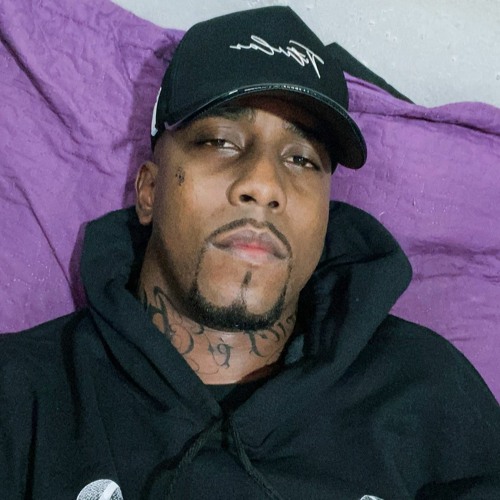 MC B7 - ROÇA NOS PITBUL DO FLAMENGO - DJ RAFAEL FOXX - TAMBOR XERECA 140BPM