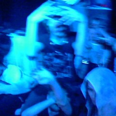 in2dust Ft Freckz (methboiswag + deadinparis)