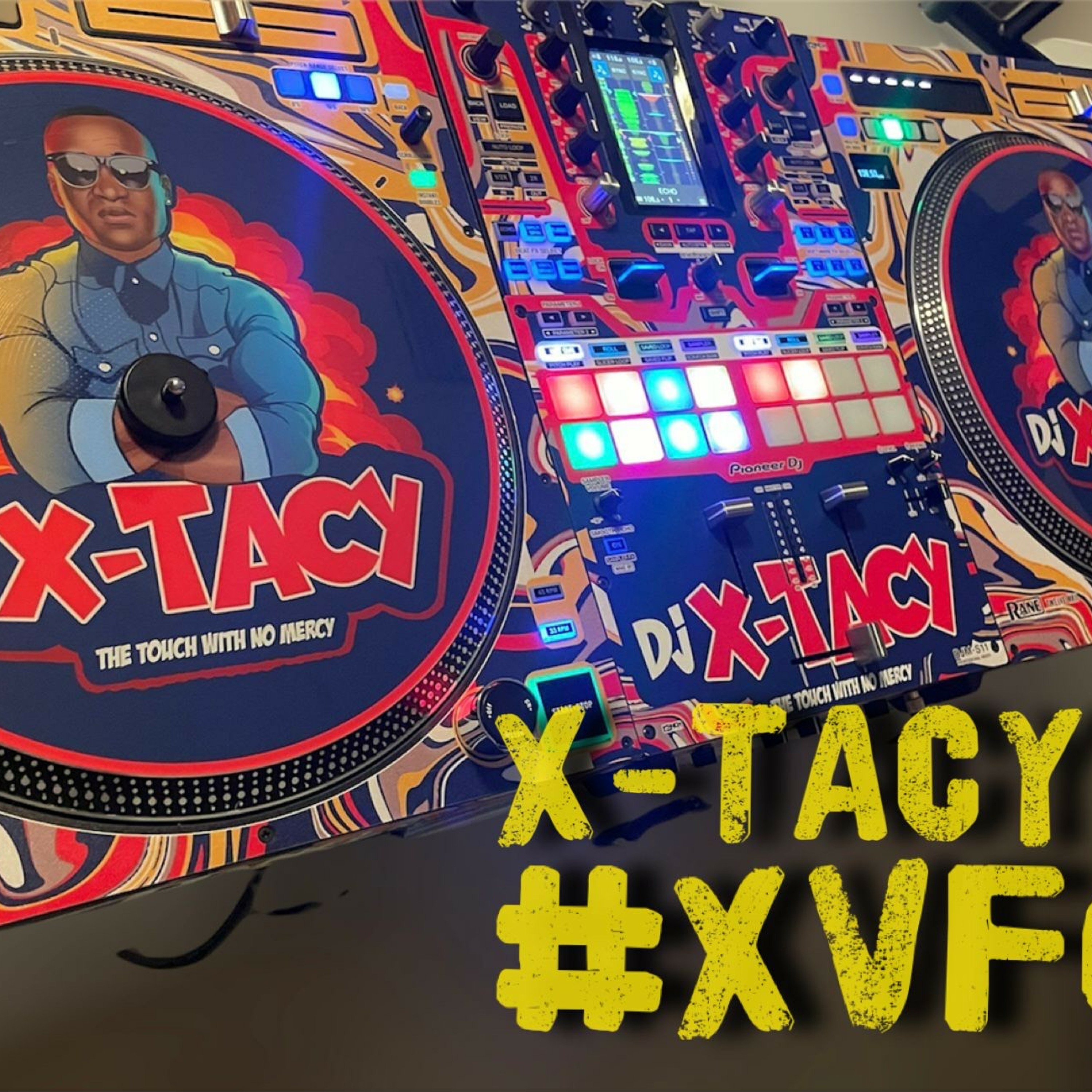 DISK JOCKEY (DJ )