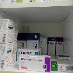 pregabalin 300mg + alprazolam 1mg ⛧ (SSS/)