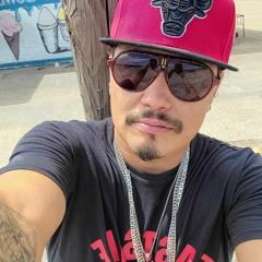 Non - Fiction Couple Grand Pablo Verse