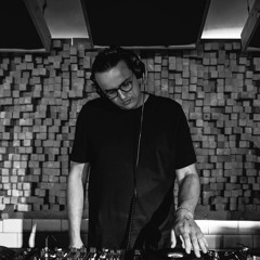 IV. SMTHELSE. PODCAST – Matthew Harrington