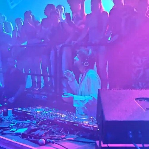 Tame Impala - Barcelona Set New Unreleased Song 2025