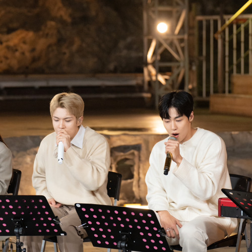 The Astronaut (Original: JIN) covered by Kevin Oh, N.Flying 엔플라잉 Lee Seung Hyub and Yoo Hwe Seung