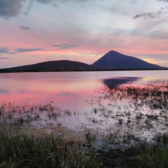 Si Bheag Si Mhor