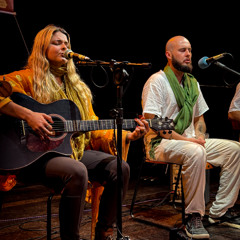 Luz do Astral Band - Gayatri Mantra (India Fest Teatro 23.05.25)
