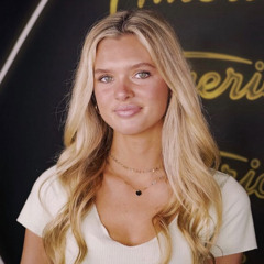 Applause-Kenedi Anderson