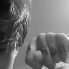 ما يسوى الكون بلا عيونك