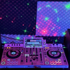 NST - SÀI GÒN XA HOA LẮM MẸ ƠI (TẤN ĐẠT ft PHƯƠNG TRƯỜNG)