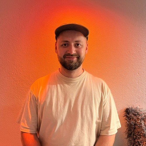 B. Hetman | Sexto Friends