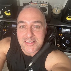 DJ VINCE T - "80'S CHICAGO HOUSE & 90'S HOUSE CLASSICS"