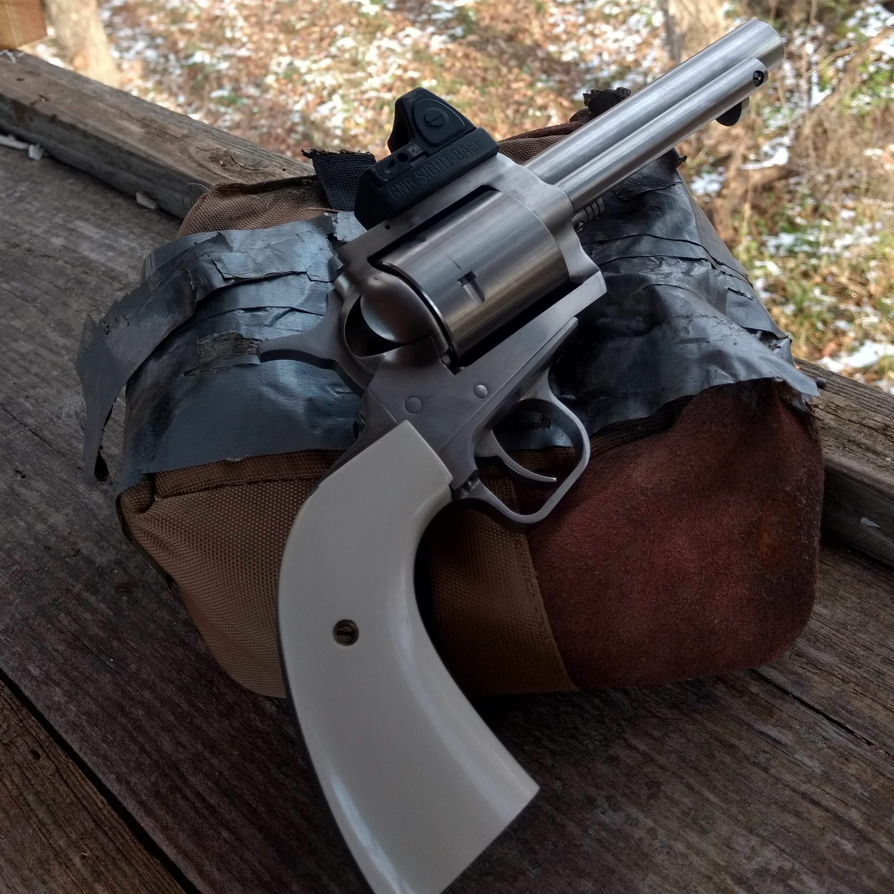 Hunting with Handguns