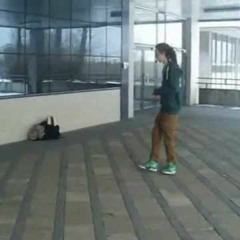 SIWY DYM (feat. AKW, Mitchie)